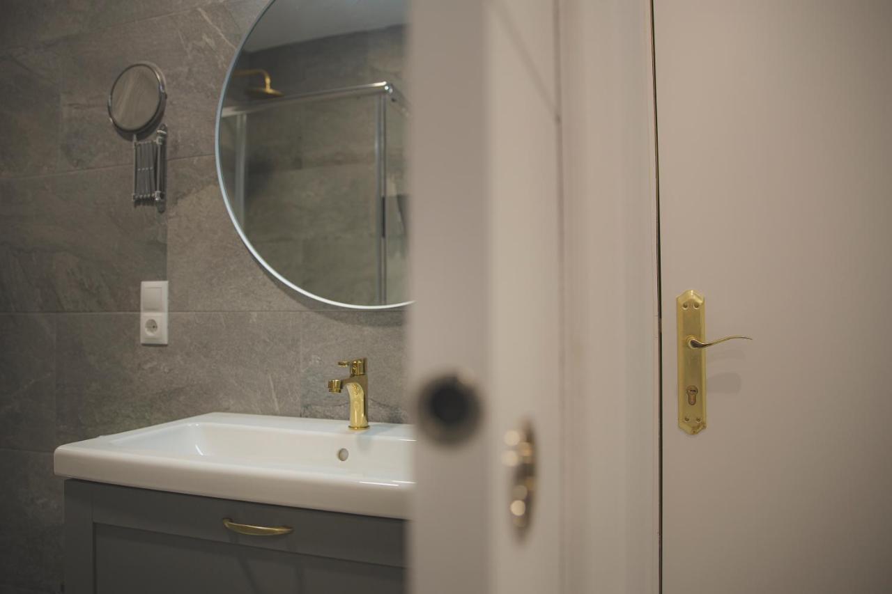 Acogedor Apartamento En Triana Sevilla Eksteriør billede